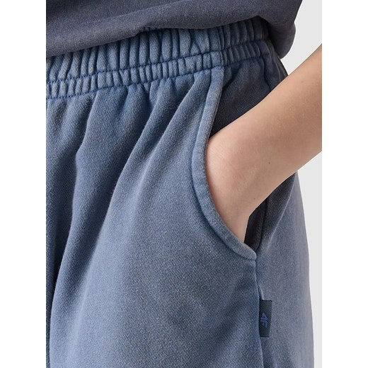 4F Szorty dresowe w kolorze niebieskim 164 promocja Limango Polska