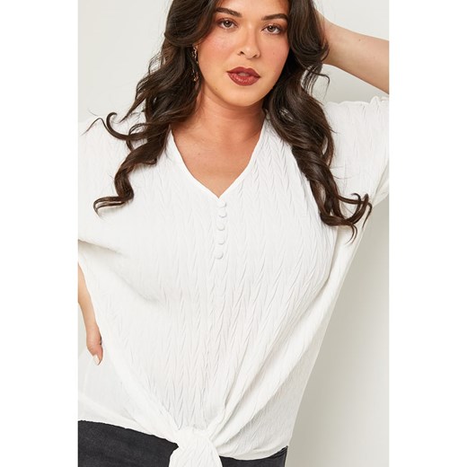 Bluzka damska Curvy Lady biała z krótkimi rękawami z dekoltem v 