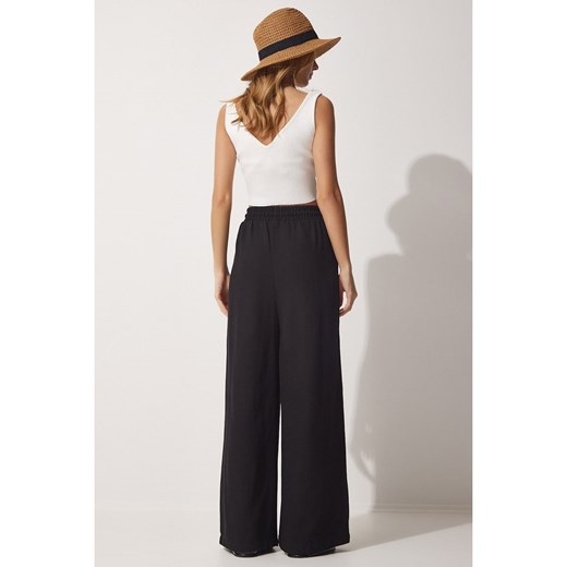 Happiness Istanbul Spodnie dresowe w kolorze czarnym Happiness Istanbul 38 wyprzedaż Limango Polska