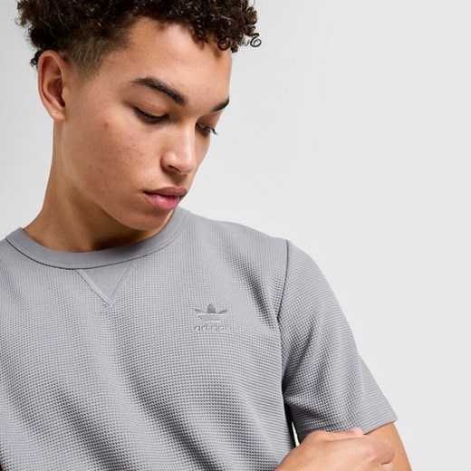 ADIDAS T-SHIRT ESS W TEE ze sklepu JD Sports  w kategorii T-shirty męskie - zdjęcie 182003265