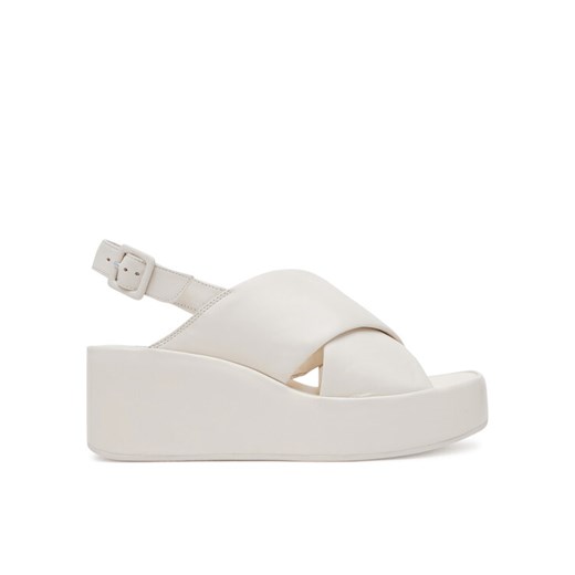 Sandały HÖGL Lucie 9-102500 Écru ze sklepu eobuwie.pl w kategorii Sandały damskie - zdjęcie 182024267