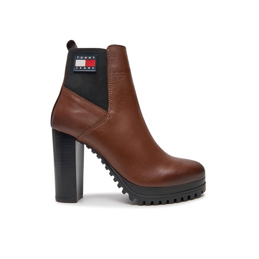 Botki Tommy Jeans Tjw New Ess High Heel Boot EN0EN02439 Brązowy ze sklepu eobuwie.pl w kategorii Botki - zdjęcie 182026515