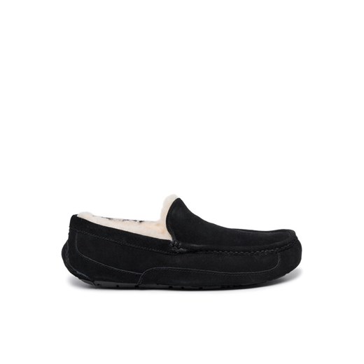 Kapcie Ugg M Ascot 1101110 Czarny ze sklepu eobuwie.pl w kategorii Kapcie męskie - zdjęcie 182029265