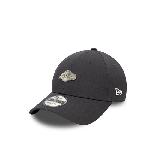 Czapka z daszkiem New Era Metallic Pin 9Forty 60565152 Szary ze sklepu eobuwie.pl w kategorii Czapki z daszkiem damskie - zdjęcie 182033298