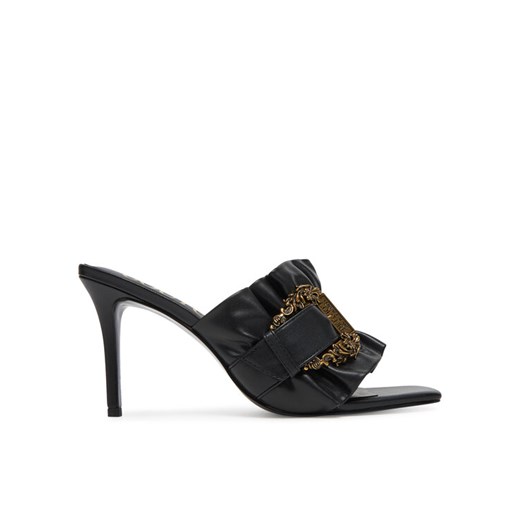 Klapki Versace Jeans Couture 78VA3S70 Czarny ze sklepu eobuwie.pl w kategorii Klapki damskie - zdjęcie 182033538