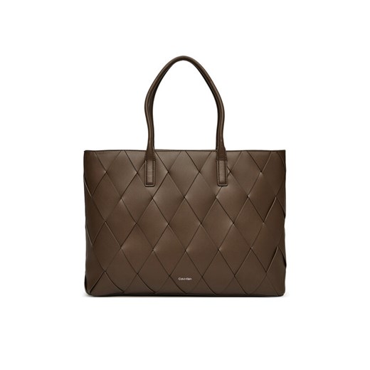 Torebka Calvin Klein Ck Woven Medium Shopper K60K612994 Brązowy ze sklepu eobuwie.pl w kategorii Torby Shopper bag - zdjęcie 182033608