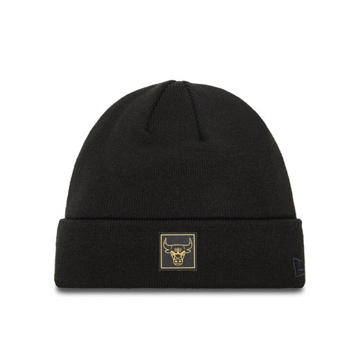 Czapka New Era Chicago Bulls Metallic Badge Cuff Knit 60424828 Czarny ze sklepu eobuwie.pl w kategorii Czapki zimowe męskie - zdjęcie 182038225