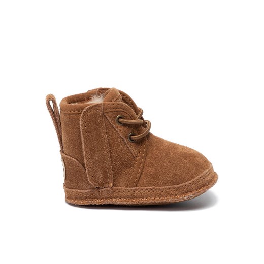Śniegowce Ugg I Baby Neumel & Ugg Beanie 1104729I Brązowy ze sklepu eobuwie.pl w kategorii Buciki niemowlęce - zdjęcie 182038886