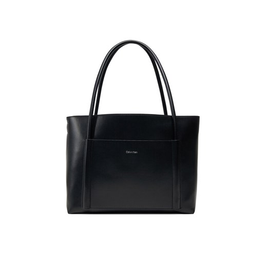 Torebka Calvin Klein Ck Linn Medium Shopper K60K613110 Czarny ze sklepu eobuwie.pl w kategorii Torby Shopper bag - zdjęcie 182039727