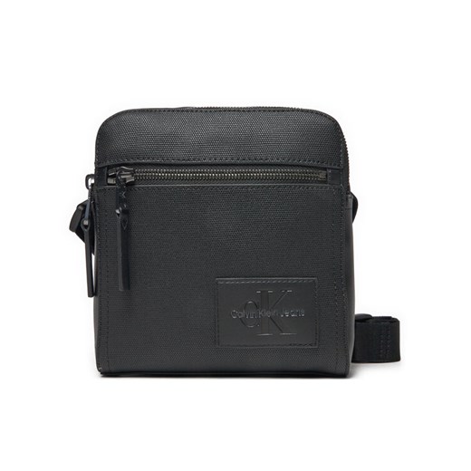 Saszetka Calvin Klein Jeans K50K512996 Czarny ze sklepu eobuwie.pl w kategorii Torby męskie - zdjęcie 182040106