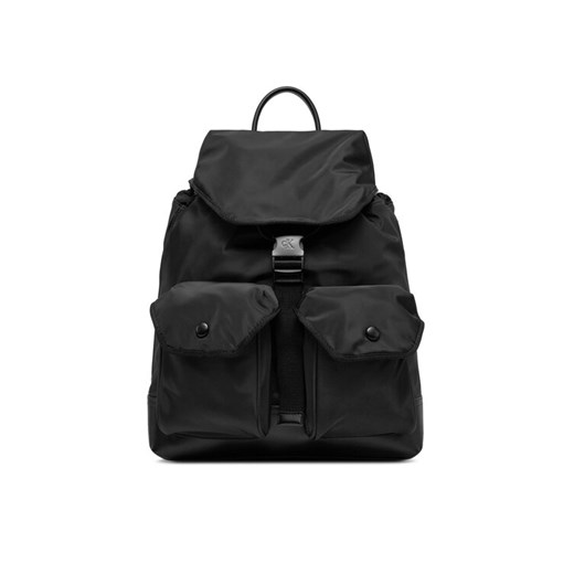 Plecak Calvin Klein Jeans Speed Clip Ut Flap Backpack35 Ny K50K513022 Czarny ze sklepu eobuwie.pl w kategorii Plecaki - zdjęcie 182042309