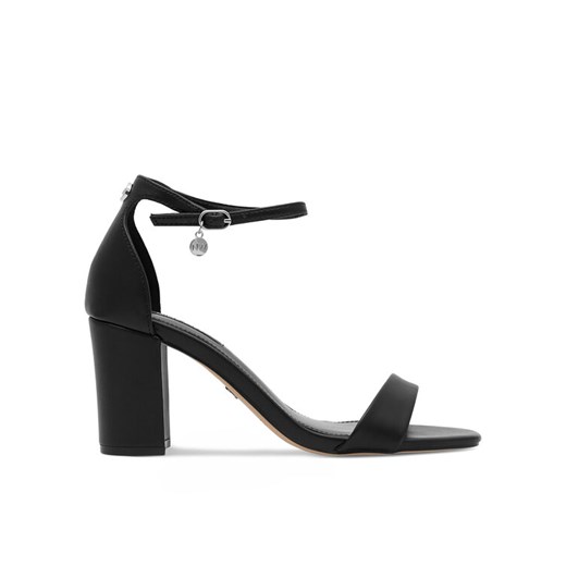 Sandały Nine West WFA2647-1 Czarny ze sklepu eobuwie.pl w kategorii Sandały damskie - zdjęcie 182046969