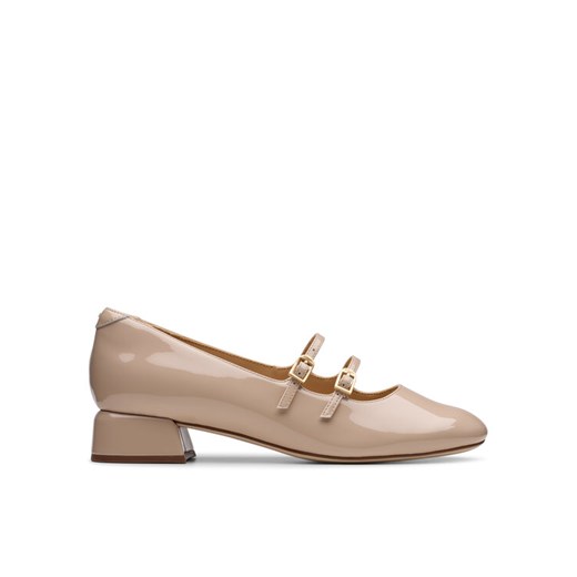 Półbuty Clarks 26181313 Beżowy ze sklepu eobuwie.pl w kategorii Czółenka - zdjęcie 182047216