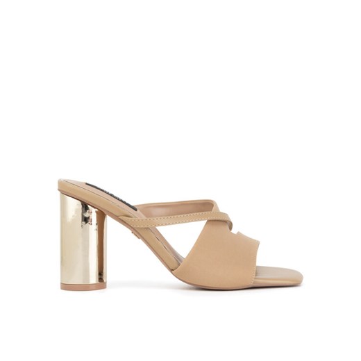 Klapki Nine West WSS21562-01 Beżowy ze sklepu eobuwie.pl w kategorii Klapki damskie - zdjęcie 182048308