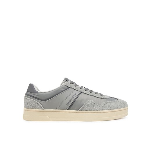 Sneakersy Tommy Jeans The Greenwich Mix Media EM0EM01606 Szary ze sklepu eobuwie.pl w kategorii Buty sportowe męskie - zdjęcie 182050907