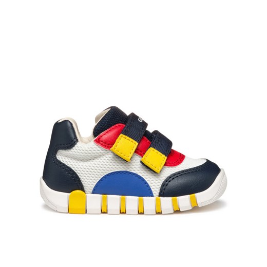 Sneakersy Geox B Iupidoo B3555C 01454 C0899 Granatowy ze sklepu eobuwie.pl w kategorii Buty sportowe dziecięce - zdjęcie 182052526