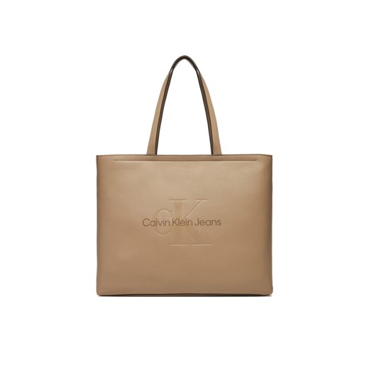 Torebka Calvin Klein Jeans Sculpted Slim K60K612222 Beżowy ze sklepu eobuwie.pl w kategorii Torby Shopper bag - zdjęcie 182052775