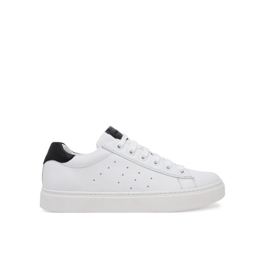 Sneakersy Geox J Nashik J45ECA 085RI C0404 D Biały ze sklepu eobuwie.pl w kategorii Buty sportowe dziecięce - zdjęcie 182058729