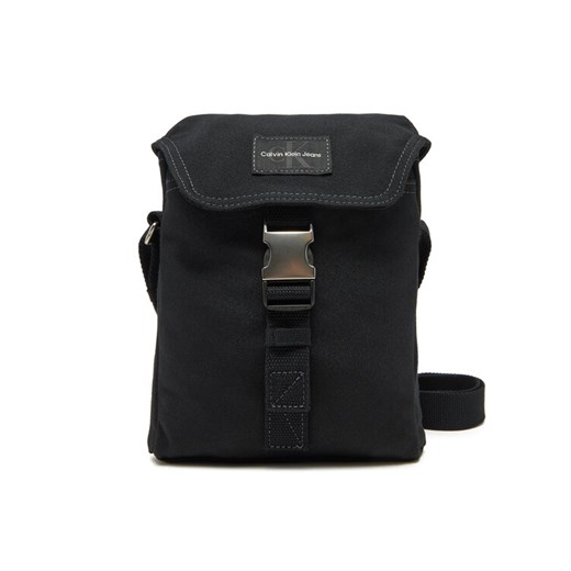 Saszetka Calvin Klein Jeans Workwear Ut Flap Reporter 18 LV04G3025G Czarny ze sklepu eobuwie.pl w kategorii Torby męskie - zdjęcie 182066087