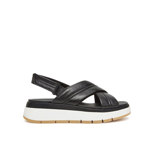 Sandały Clarks Tuscan Cross 26182233 Czarny ze sklepu eobuwie.pl w kategorii Sandały damskie - zdjęcie 182070548