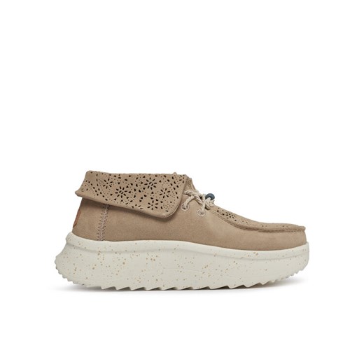 Półbuty Hey Dude Wendy Peak Fold Boot Suede 40256-255 Beżowy ze sklepu eobuwie.pl w kategorii Półbuty damskie - zdjęcie 182072487