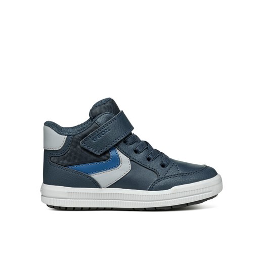 Sneakersy Geox J Arzach Boy J464AA 054FU C0661 S Granatowy ze sklepu eobuwie.pl w kategorii Buty sportowe dziecięce - zdjęcie 182076935