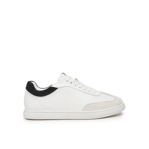Sneakersy Calvin Klein HW0HW02208 Biały ze sklepu eobuwie.pl w kategorii Buty sportowe damskie - zdjęcie 182081206