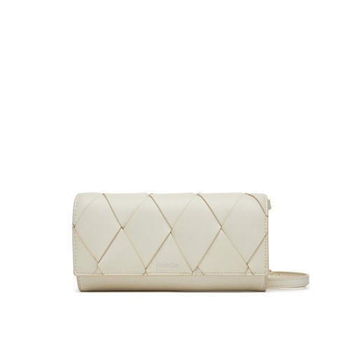 Torebka Calvin Klein Ck Woven Convertible Wallet Bag K60K612970 Biały ze sklepu eobuwie.pl w kategorii Listonoszki - zdjęcie 182082945