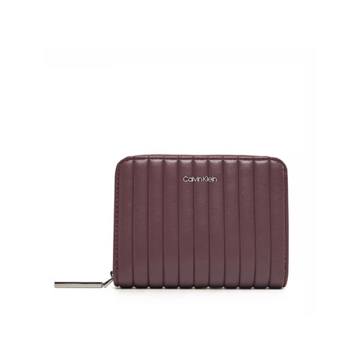 Portfel damski Calvin Klein K60K613064 Bordowy ze sklepu eobuwie.pl w kategorii Portfele damskie - zdjęcie 182086207