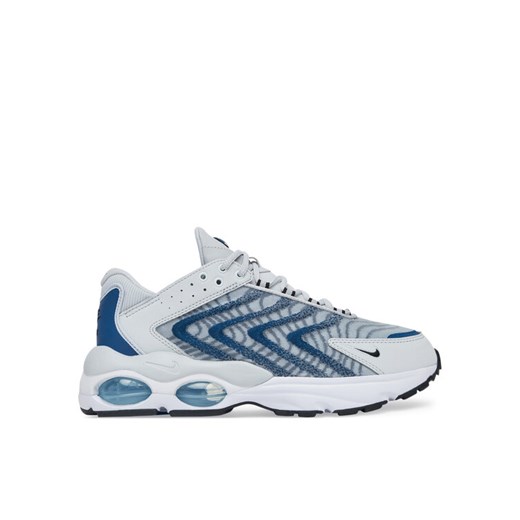 Sneakersy Nike Air Max Tw DQ3984 007 Szary ze sklepu eobuwie.pl w kategorii Buty sportowe męskie - zdjęcie 182086806