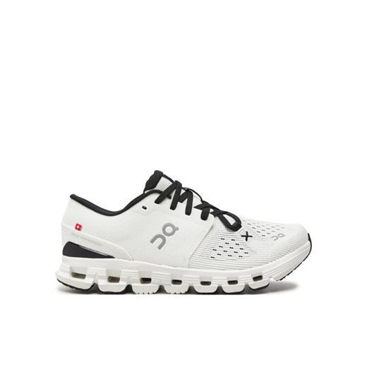 Buty do biegania On Cloud X 4 3WE30070791 Écru ze sklepu eobuwie.pl w kategorii Buty sportowe damskie - zdjęcie 182087909