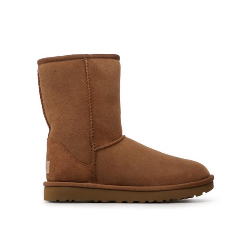 Śniegowce Ugg W Classic Short II 1016223 Brązowy ze sklepu eobuwie.pl w kategorii Śniegowce damskie - zdjęcie 182088385