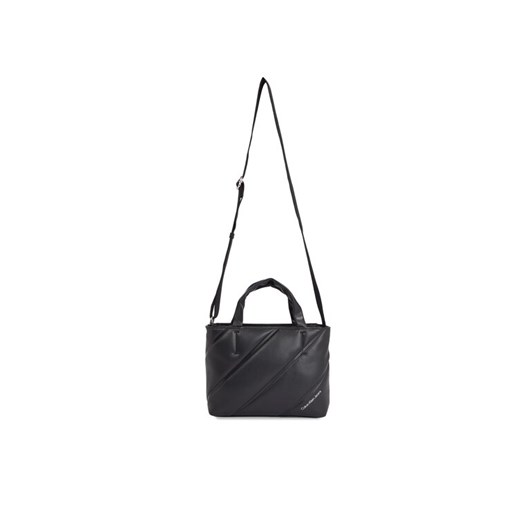 Torebka Calvin Klein Jeans Quilted Micro Ew Tote22 K60K611957 Czarny 00 eobuwie.pl