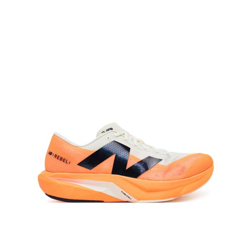 Buty do biegania New Balance FuelCell Rebel v4 MFCXCO4 Pomarańczowy New Balance 42 eobuwie.pl