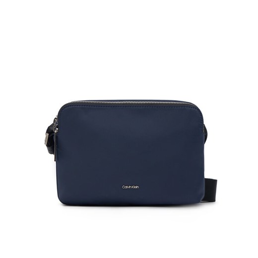 Saszetka Calvin Klein Business Tech Camera Bag K50K512912 Granatowy - id: 8721107413471 - marki Calvin Klein - 182095816 Saszetka Calvin Klein Business Tech Camera Bag K50K512912 Granatowy ze sklepu eobuwie.pl w kategorii Torby męskie - zdjęcie 182095816