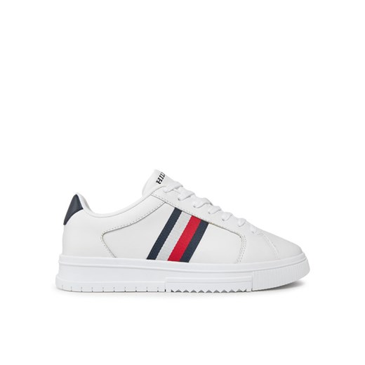 Sneakersy Tommy Hilfiger Supercup Lth Stripes Ess FM0FM04895 Biały ze sklepu eobuwie.pl w kategorii Trampki męskie - zdjęcie 182102619