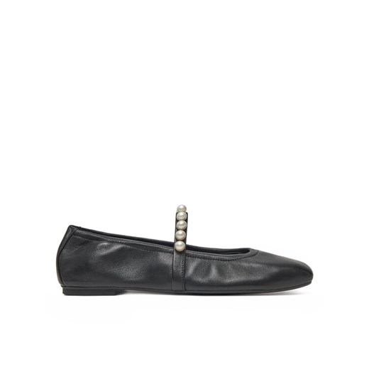 Baleriny Stuart Weitzman Goldie Ballet Flat SF896 Czarny ze sklepu eobuwie.pl w kategorii Balerinki - zdjęcie 182103805