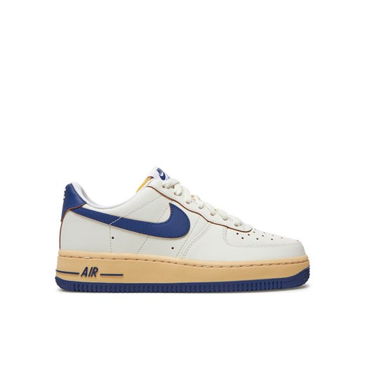 Sneakersy Nike Air Force 1 '07 FQ8103 133 Biały ze sklepu eobuwie.pl w kategorii Buty sportowe damskie - zdjęcie 182105858