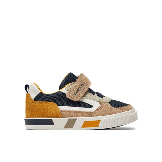 Sneakersy Geox B Kilwi Boy B45A7B 02214 C6659 M Brązowy ze sklepu eobuwie.pl w kategorii Trampki dziecięce - zdjęcie 182116876