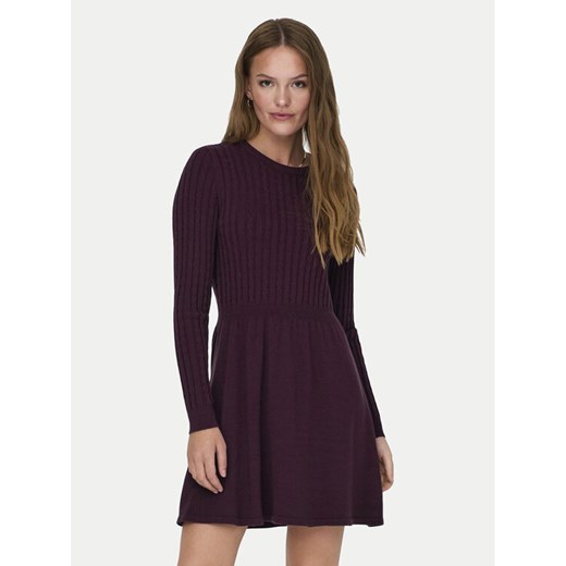 ONLY Sukienka dzianinowa 15306551 Bordowy Regular Fit ze sklepu MODIVO w kategorii Sukienki - zdjęcie 182594369
