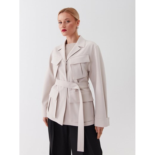 Calvin Klein Płaszcz przejściowy K20K205882 Écru Regular Fit ze sklepu MODIVO w kategorii Płaszcze damskie - zdjęcie 182594426