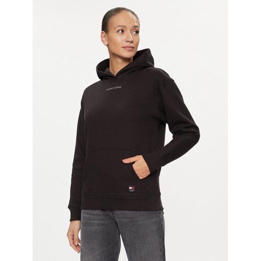 Tommy Jeans Bluza Classic DW0DW17329 Czarny Relaxed Fit ze sklepu MODIVO w kategorii Bluzy damskie - zdjęcie 182594618