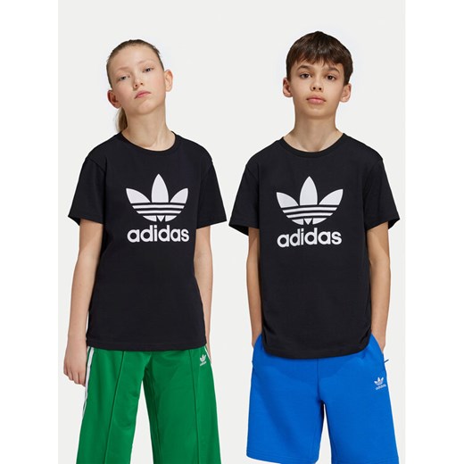 adidas T-Shirt adicolor Trefoil IY7421 Czarny Regular Fit ze sklepu MODIVO w kategorii T-shirty chłopięce - zdjęcie 182595516