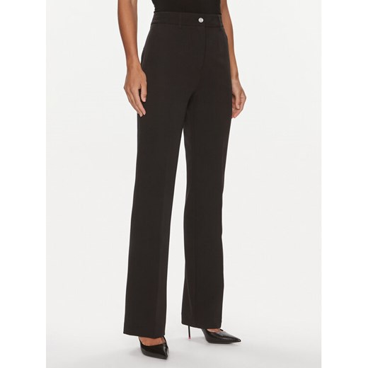 Guess Spodnie materiałowe W4RB30 WFWX2 Czarny Slim Fit ze sklepu MODIVO w kategorii Spodnie damskie - zdjęcie 182595985