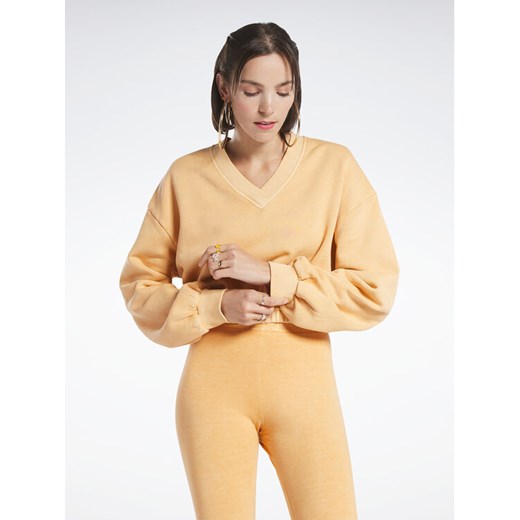 Reebok Bluza Reebok Classics Natural Dye Sweatshirt HS4739 Pomarańczowy Cropped Fit ze sklepu MODIVO w kategorii Bluzy damskie - zdjęcie 182596299