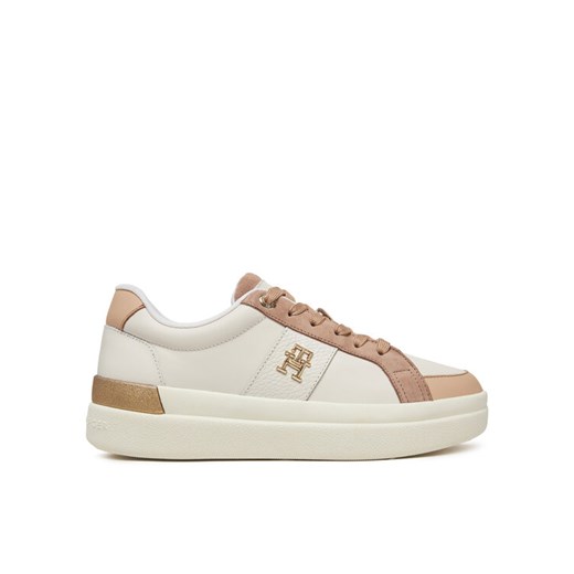Tommy Hilfiger Sneakersy FW0FW08460 Biały ze sklepu MODIVO w kategorii Buty sportowe damskie - zdjęcie 182597125