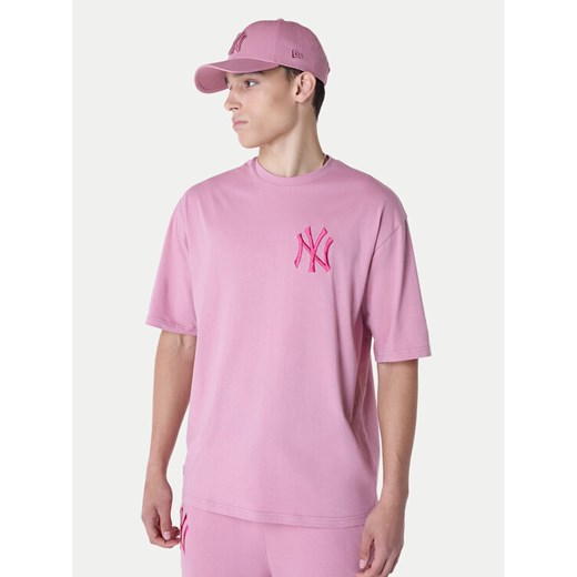 New Era T-Shirt New York Yankees MLB League Essential 60596181 Różowy Regular Fit ze sklepu MODIVO w kategorii T-shirty męskie - zdjęcie 182599759