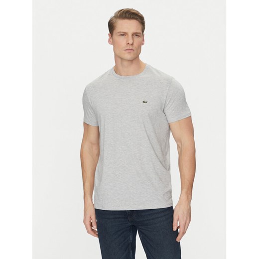 Lacoste T-Shirt TH6709 Szary Regular Fit ze sklepu MODIVO w kategorii T-shirty męskie - zdjęcie 182600998