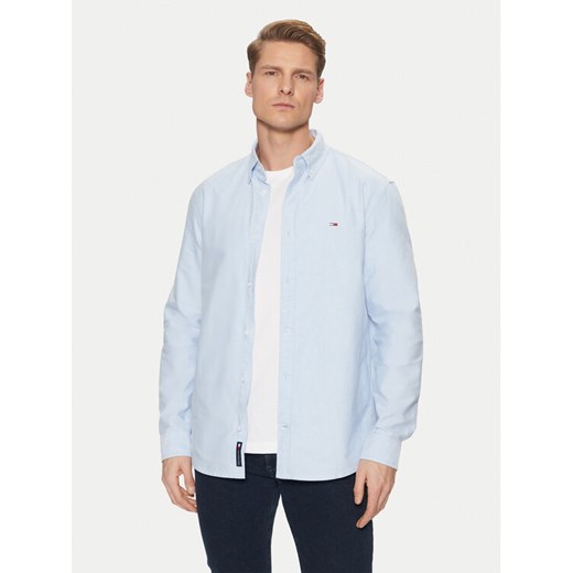 Tommy Jeans Koszula Oxford DM0DM20667 Błękitny Regular Fit ze sklepu MODIVO w kategorii Koszule męskie - zdjęcie 182603359