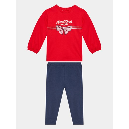 Guess Komplet t-shirt i spodenki A3YG15 KA6W4 Czerwony Regular Fit ze sklepu MODIVO w kategorii Komplety niemowlęce - zdjęcie 182603956